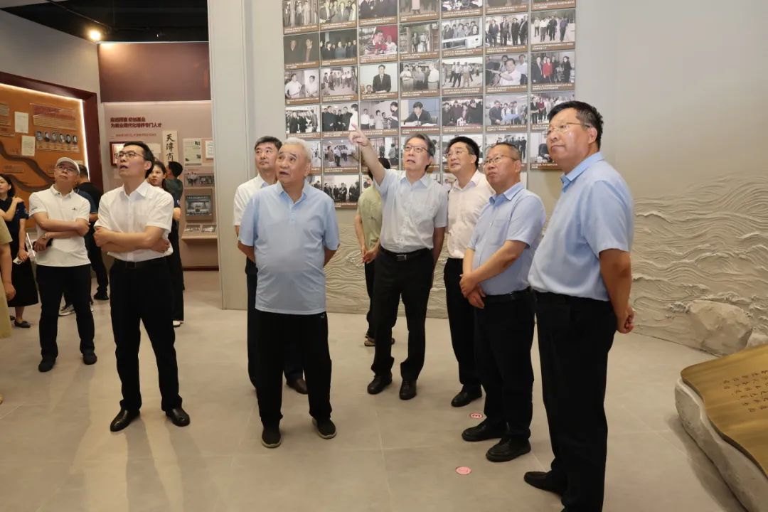 原校乐鱼kb体育手机版下载书记蔡捷